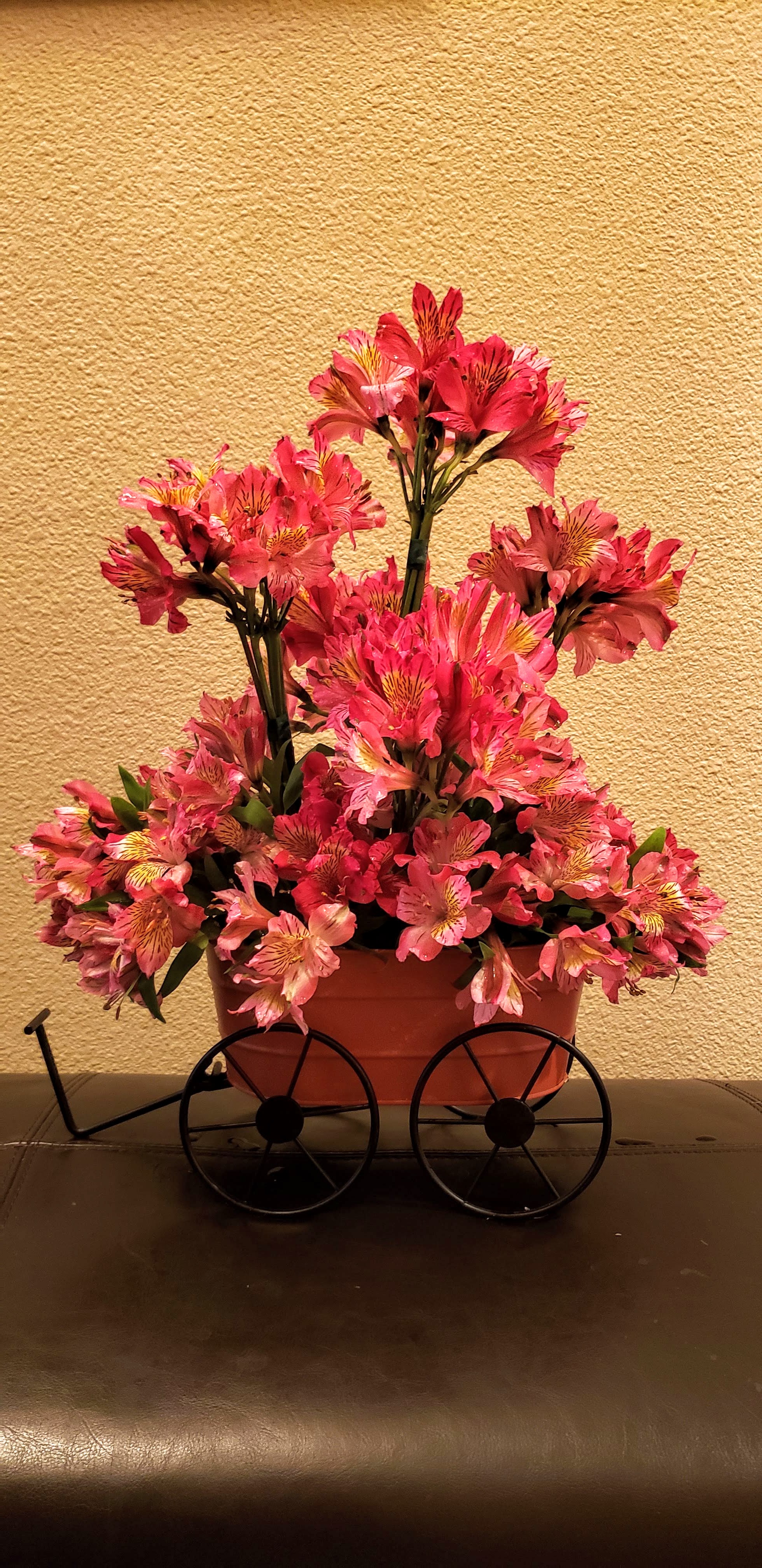 Dusky Pink Alstroemeria(Peruvian Lilies), Whimsical Carriage-style Planter
